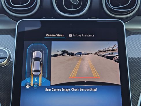 Used 2025 Mercedes-Benz C 300 4MATIC Sedan image 18