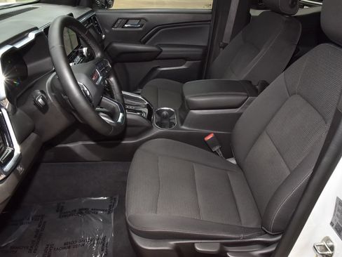Used 2023 GMC Canyon Elevation AWD/4WD image 13