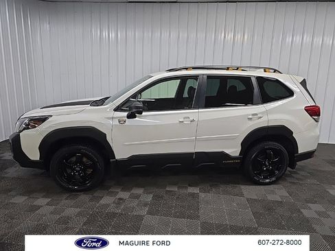 Used 2022 Subaru Forester Wilderness AWD/4WD image 6