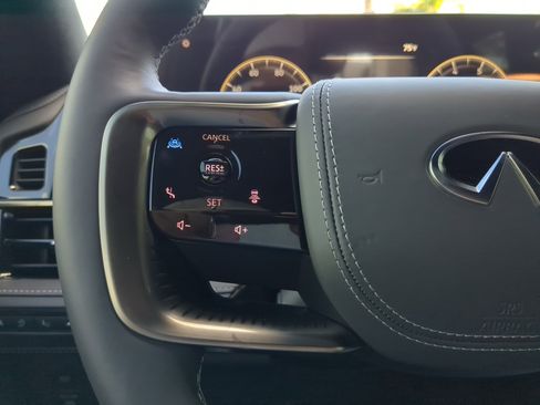 New 2026 INFINITI QX80 Autograph image 30