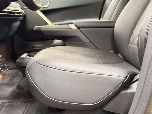 Certified 2023 BMW iX xDrive50 w/ Sport Package image 14