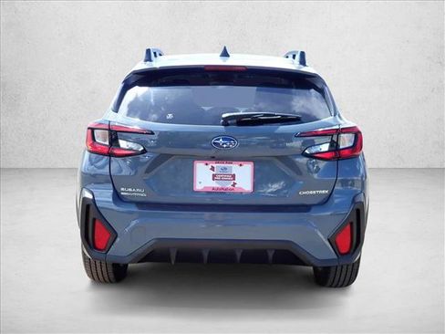Used 2025 Subaru Crosstrek 2.0i Premium w/ Crosstrek Mirror Package AWD/4WD image 3