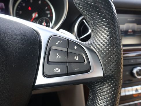 Used 2019 Mercedes-Benz SLC 300 image 20