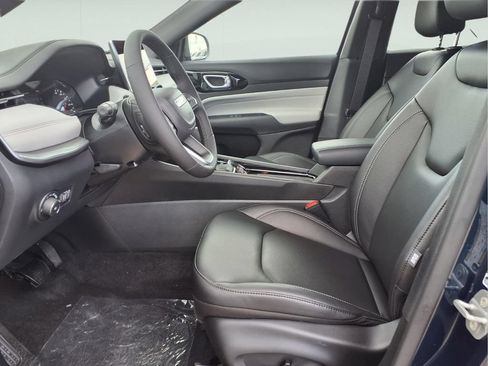 New 2026 Jeep Compass Limited AWD/4WD image 10