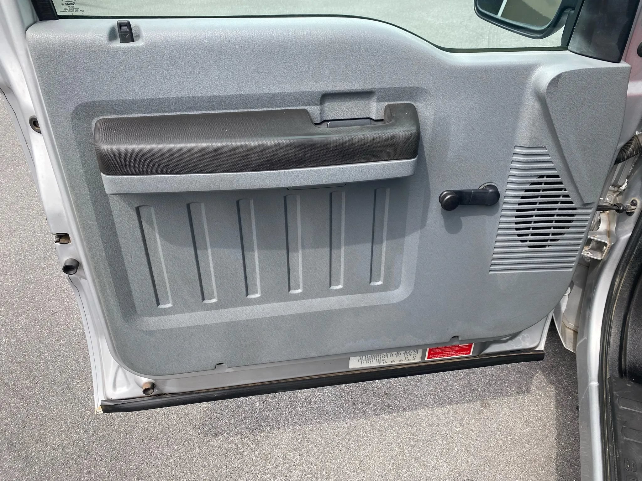 Used 2015 Ford F250 XL RWD image 9