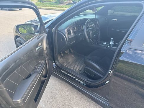Used 2023 Dodge Charger Scat Pack w/ Plus Group RWD image 5
