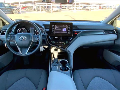 Used 2022 Toyota Camry LE FWD image 16