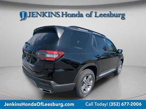 New 2026 Honda Pilot EX-L image 3