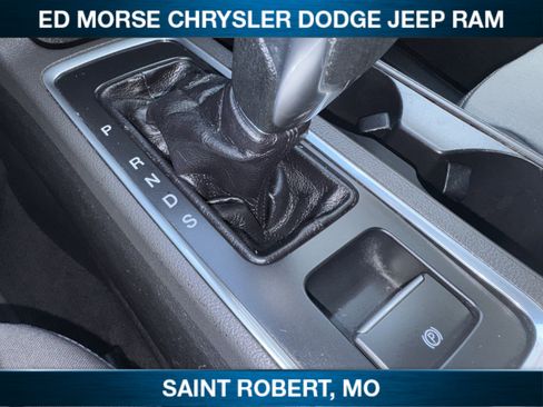 Used 2018 Ford Escape SE w/ SE Sync 3 Package AWD/4WD image 21