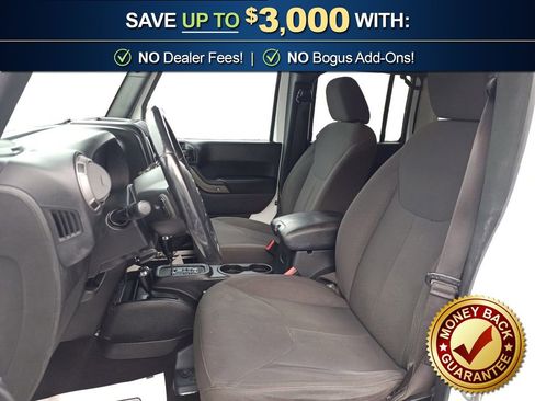 Used 2018 Jeep Wrangler Unlimited Sport S image 14