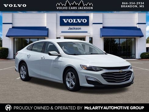 Used 2022 Chevrolet Malibu LS w/ Driver Confidence Package II FWD image 1