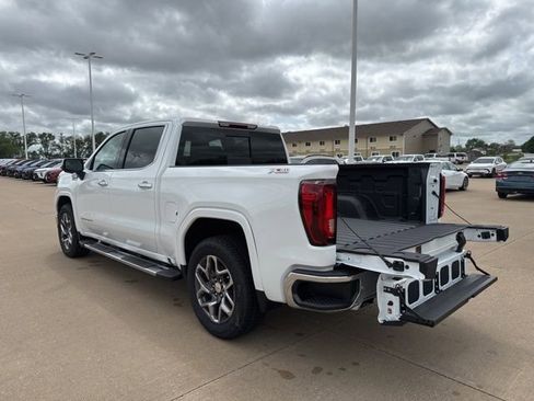 New 2026 GMC Sierra 1500 SLT AWD/4WD image 7