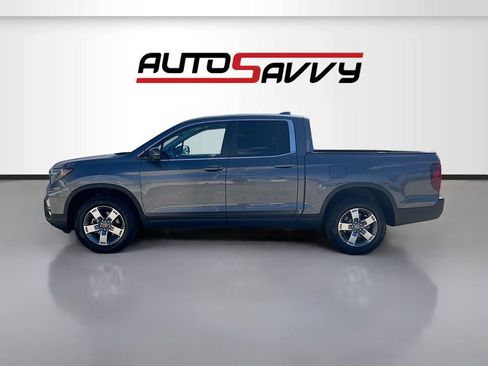 Used 2025 Honda Ridgeline RTL image 4