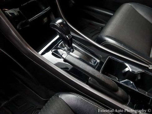 Used 2016 Honda Accord Sport image 23