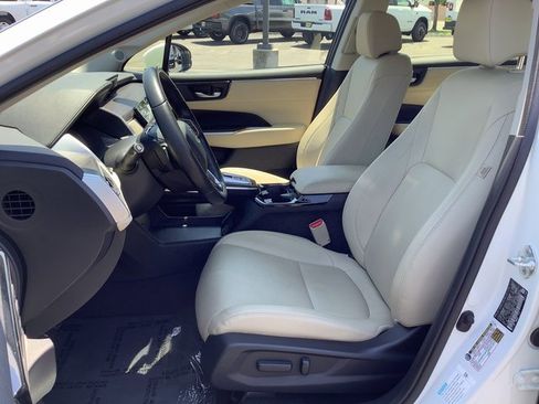Used 2018 Honda Clarity Touring image 8