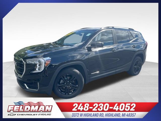 Used 2023 GMC Terrain SLE w/ Driver Convenience Package FWD image 1