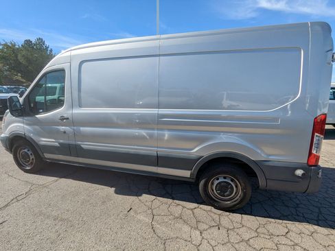 Used 2018 Ford Transit 150 148 Medium Roof image 9