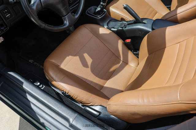 Used 2002 Toyota MR2 RWD image 40