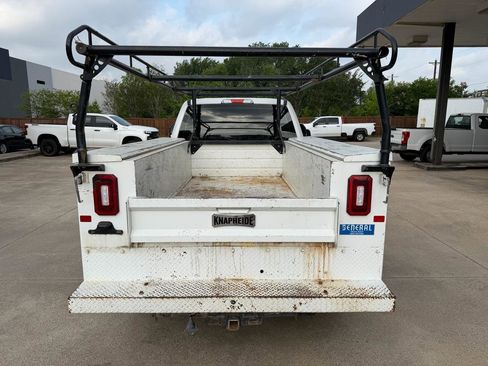 Used 2019 Ford F250 XL w/ Power Equipment Group AWD/4WD image 4
