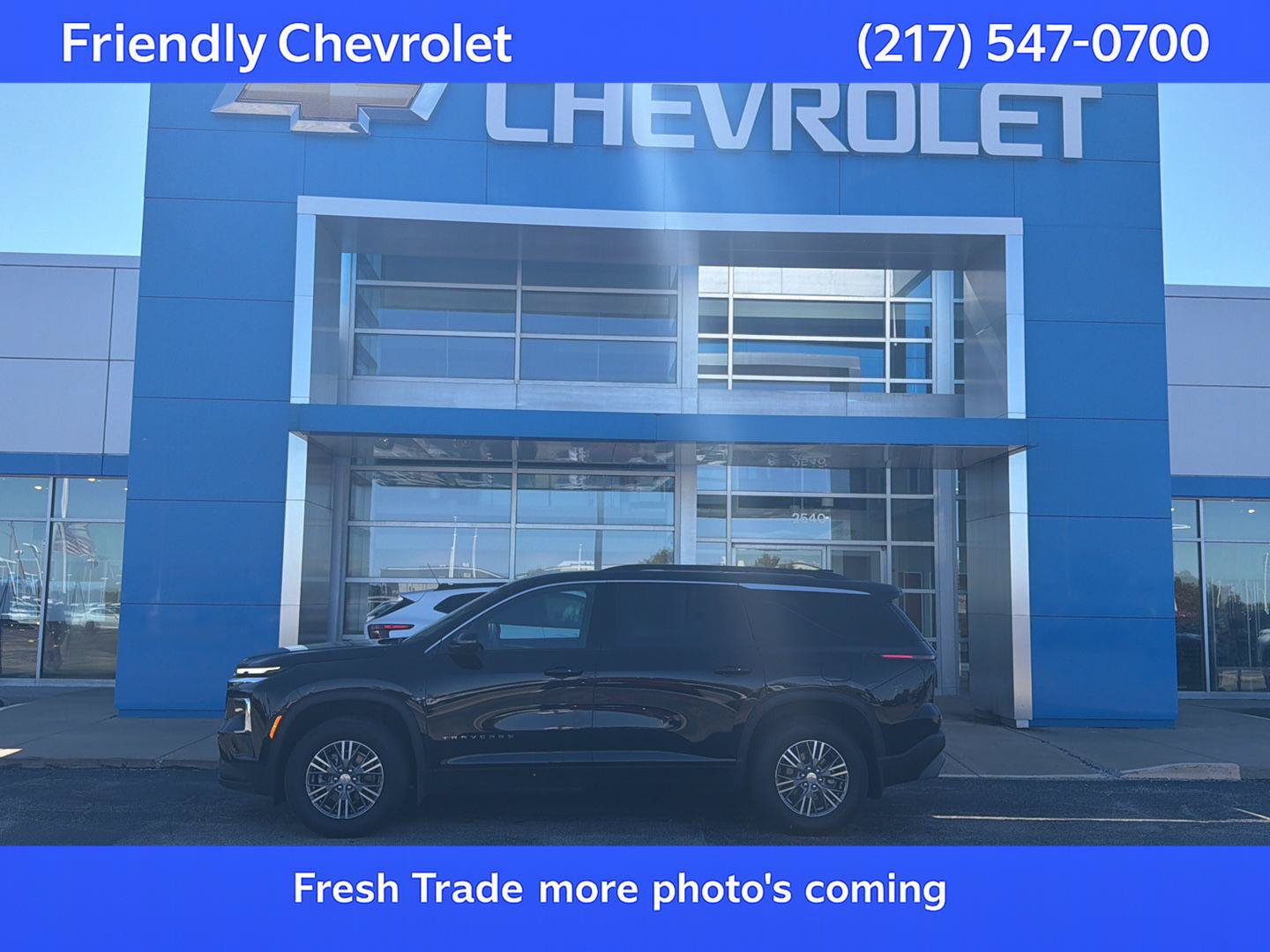 Certified 2025 Chevrolet Traverse LT w/ LPO, Floor Liner Package FWD image 1