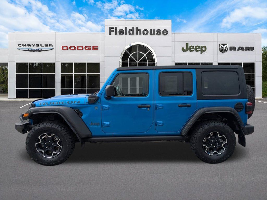 Used 2022 Jeep Wrangler Unlimited Rubicon 4xe w/ Cold Weather Group AWD/4WD image 8