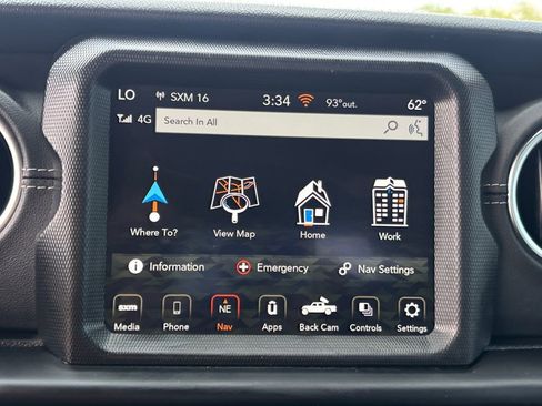 Used 2022 Jeep Gladiator Overland w/ Popular Equipment Package AWD/4WD image 8