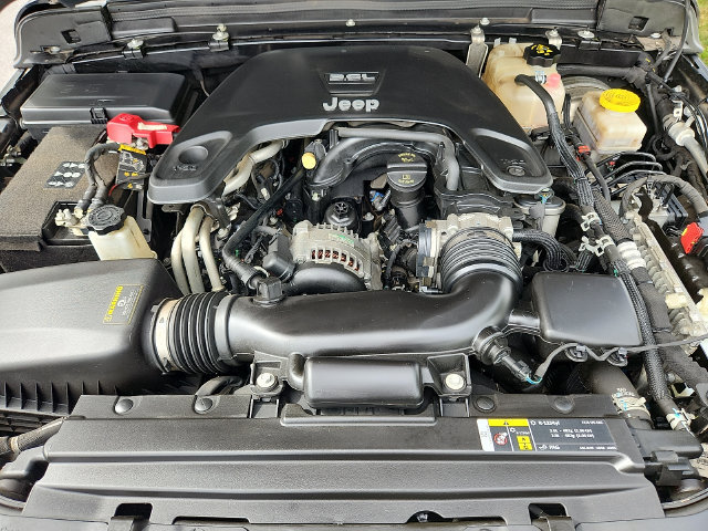 Used 2020 Jeep Wrangler Unlimited Sport AWD/4WD image 27