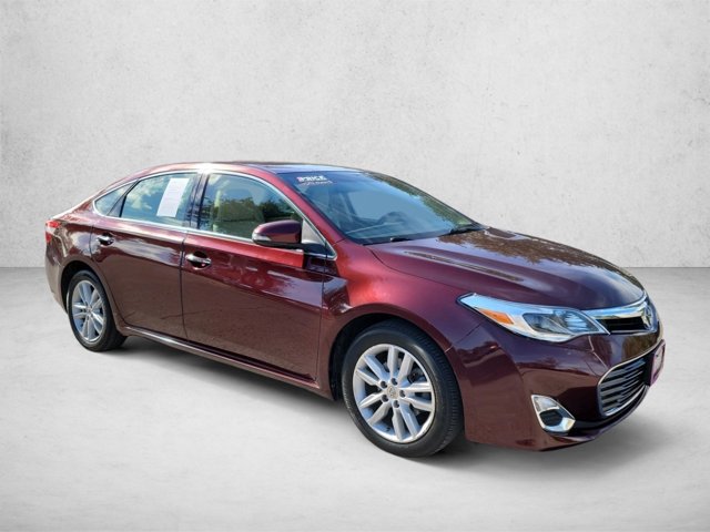 Used 2014 Toyota Avalon XLE FWD image 3