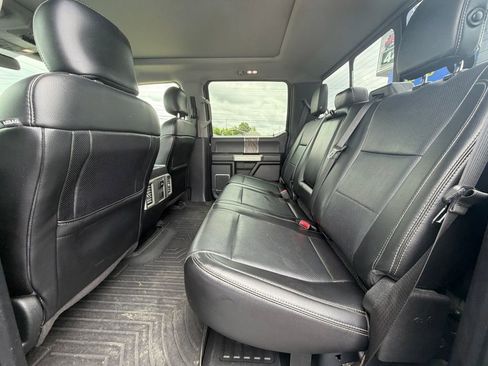 Used 2017 Ford F250 Lariat w/ Lariat Ultimate Package AWD/4WD image 16