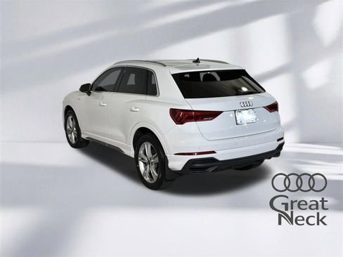 Used 2023 Audi Q3 2.0T Premium w/ Convenience Package AWD/4WD image 8