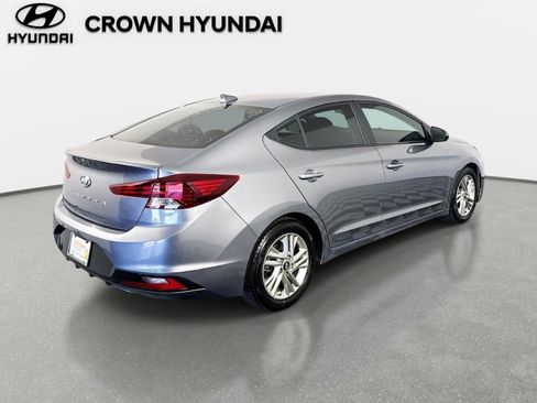 Used 2019 Hyundai Elantra SEL w/ Cargo Package FWD image 5