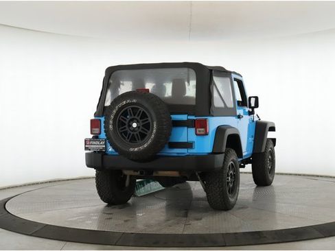 Used 2018 Jeep Wrangler Sport image 8