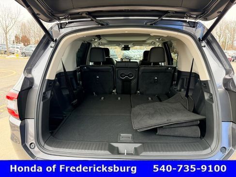 Certified 2025 Honda Pilot Elite image 24