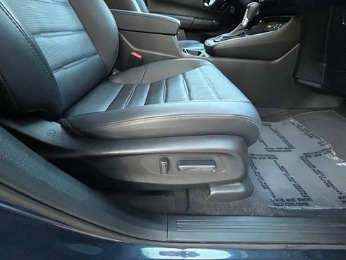 Used 2024 Honda CR-V EX-L image 23
