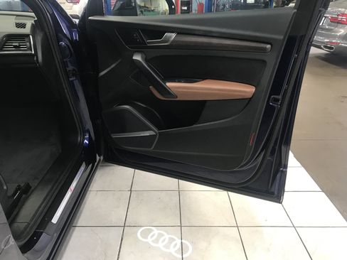 Used 2023 Audi Q5 2.0T Premium Plus w/ Premium Plus Package AWD/4WD image 14