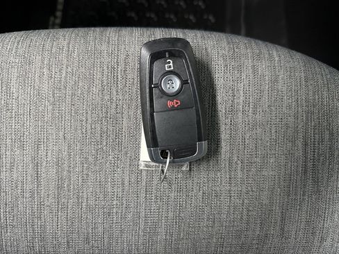 Used 2024 Ford Bronco Sport Badlands image 43