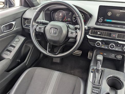 Used 2024 Honda Civic Sport image 16
