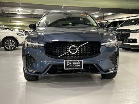 Certified 2024 Volvo XC60 B5 Plus w/ Protection Package Premier AWD/4WD image 6