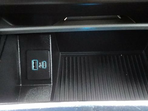 Used 2021 Ford Expedition Max XLT RWD image 24