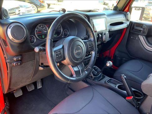 Used 2014 Jeep Wrangler Unlimited Sport w/ Quick Order Package 23S image 18