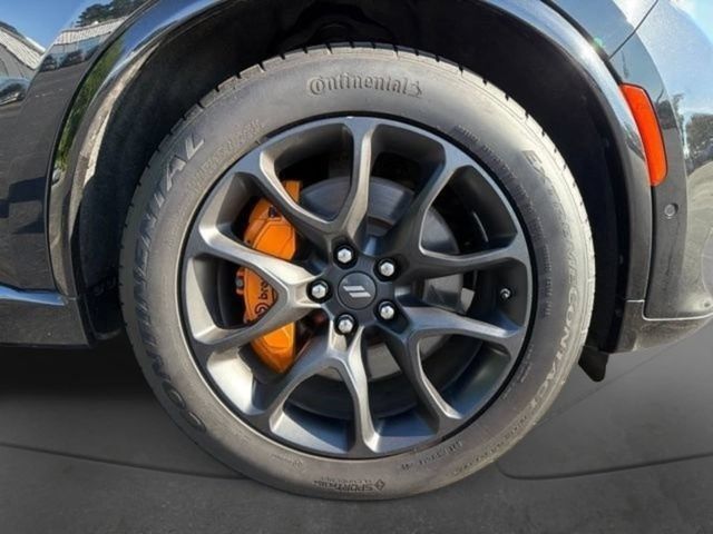 Used 2023 Dodge Durango R/T w/ Hemi Orange Plus Package AWD/4WD image 14