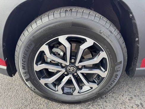 Certified 2026 Toyota Corolla Cross SE image 12