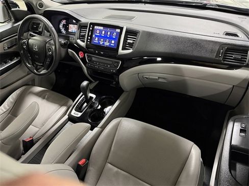 Used 2019 Honda Ridgeline RTL-E image 35