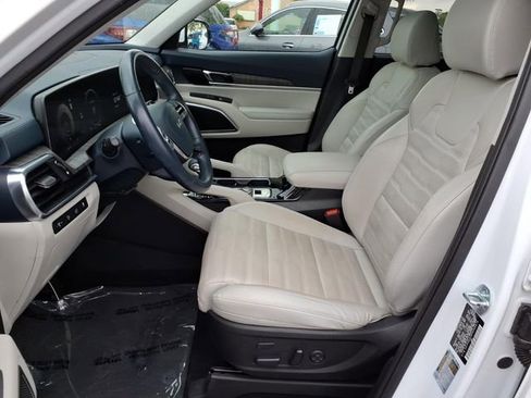 Used 2023 Kia Telluride SX Prestige AWD/4WD image 4