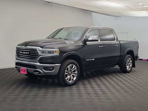 Used 2019 RAM 1500 Limited image 1
