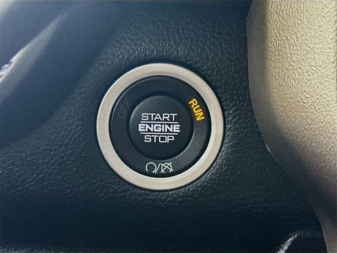 Used 2024 RAM 2500 Laramie image 27