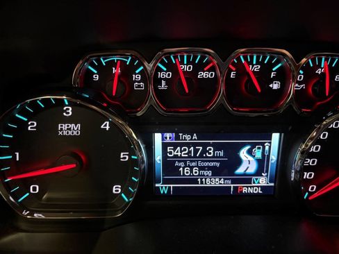 Used 2017 Chevrolet Silverado 1500 LT w/ All Star Edition image 13