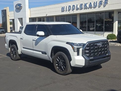 Used 2022 Toyota Tundra Platinum AWD/4WD image 1