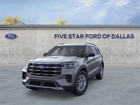New 2026 Ford Explorer Active image 2