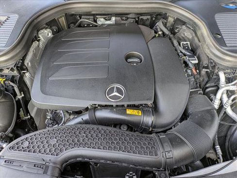 Certified 2022 Mercedes-Benz GLC 300 image 25